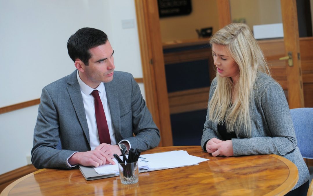 Lee advising a client